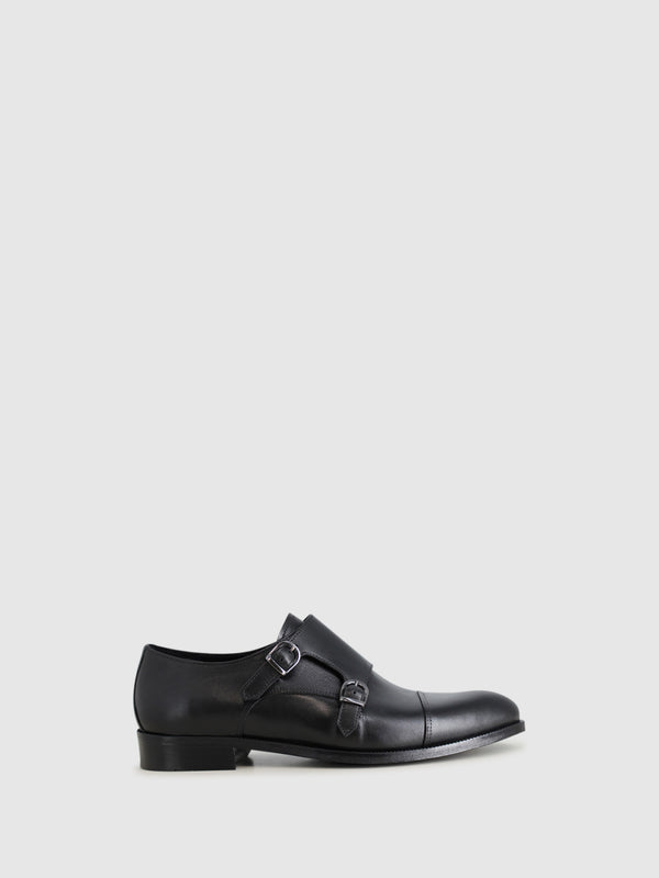 Loafers de Fivela em Preto